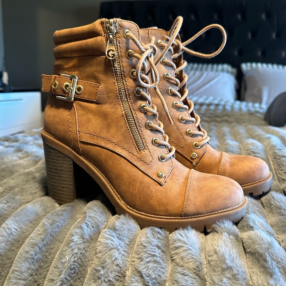Heeled booties with gold